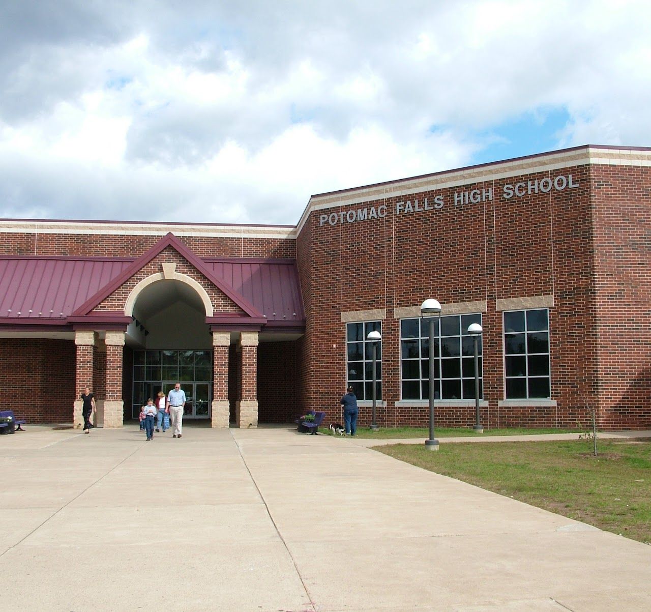 Potomac Falls High School